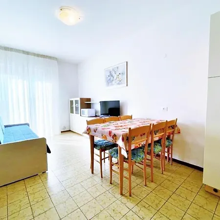 Modern In Caorle With Private Terrace *