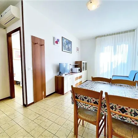 Modern In Caorle With Private Terrace *